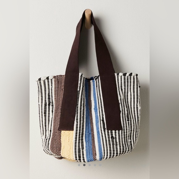 free people Driftwood Rug Tote Bag - Picture 2 of 13